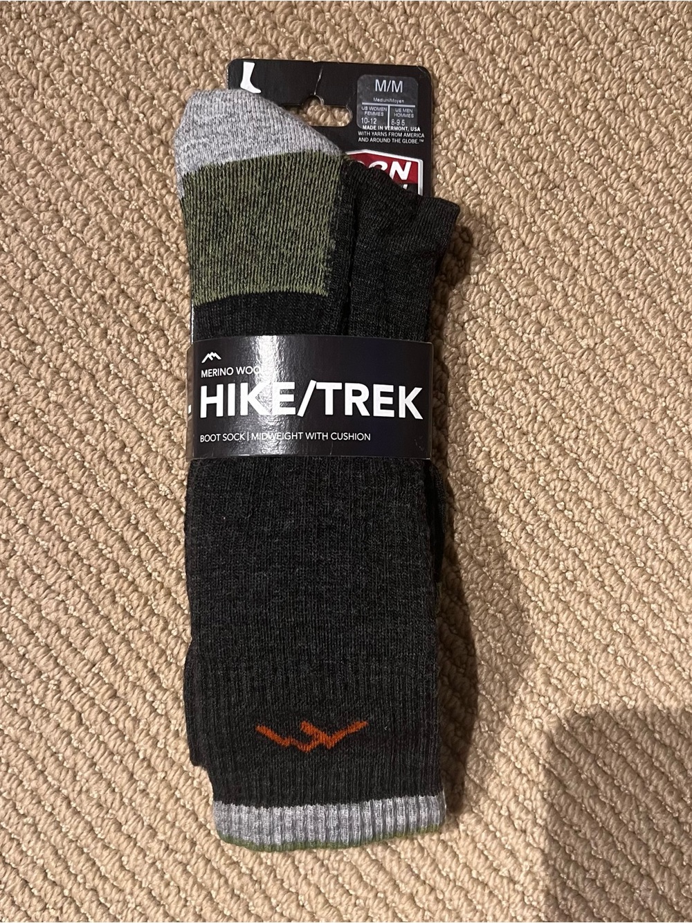 Darn Tough Hike/Trek Cushioned Boot Socks Men’s Medium US 8-9.5 - New with Tags